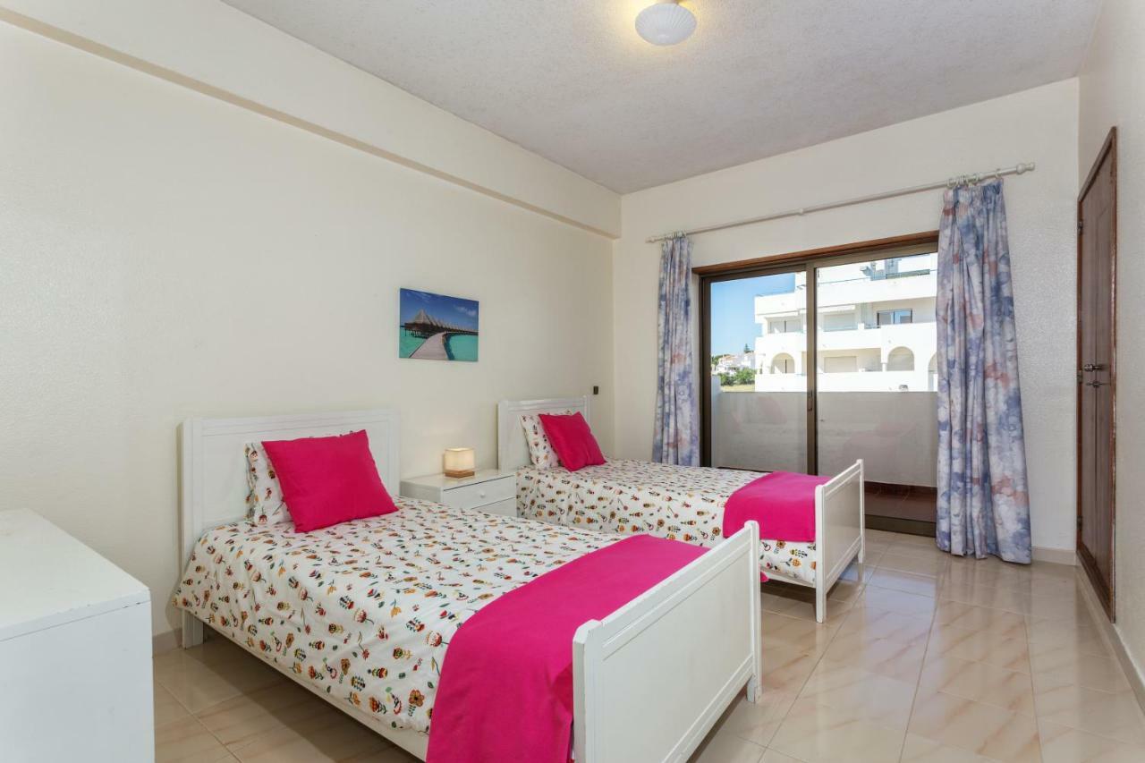 Andorinha 2 Bedroom Apart-Close To The Sea-Algarve Porches  Exteriör bild