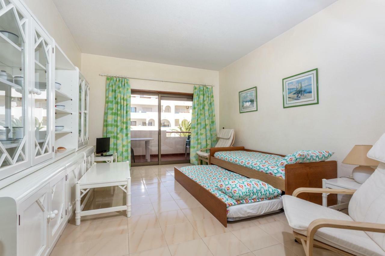 Andorinha 2 Bedroom Apart-Close To The Sea-Algarve Porches  Exteriör bild